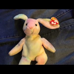 ty beanie baby “hippy” the rabbit